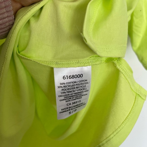 ELLE oversized Lime Green T-Shirt size small - Picture 5 of 6